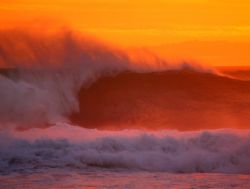 "Warm Wave". This photo was taken on the North Shore of O... by Mathew Cook 